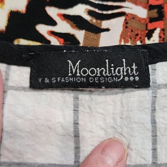 Moonlight top black & white abstract patchwork crinkle roll tab sleeves L - Picture 4 of 4